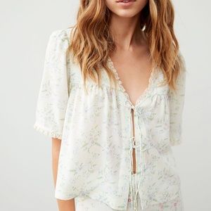 aritzia blouse